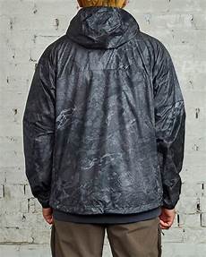 Outwear garments